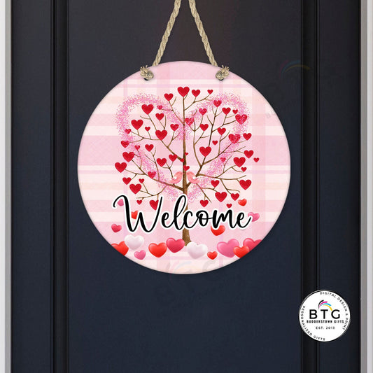 Round Door Hanger with a tree of hearts.  Decoration for Valentine's Day.  Personalized 